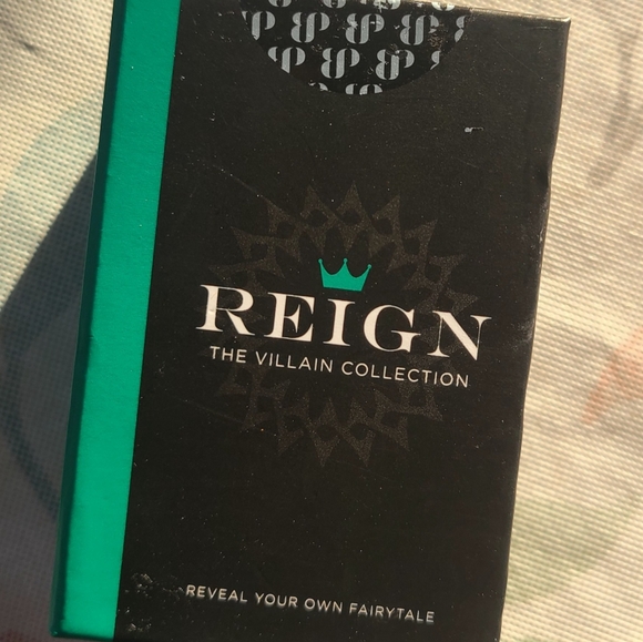 Bomb Party REIGN Villain Collection!! - Picture 1 of 3